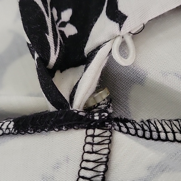 Ann Taylor Black and White Mini Dress - Picture 4 of 6